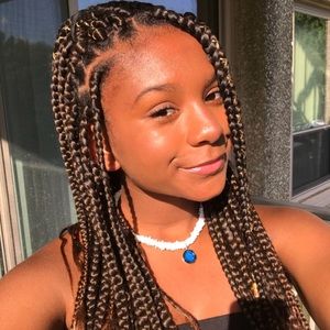 Meet your Posher, Daniella